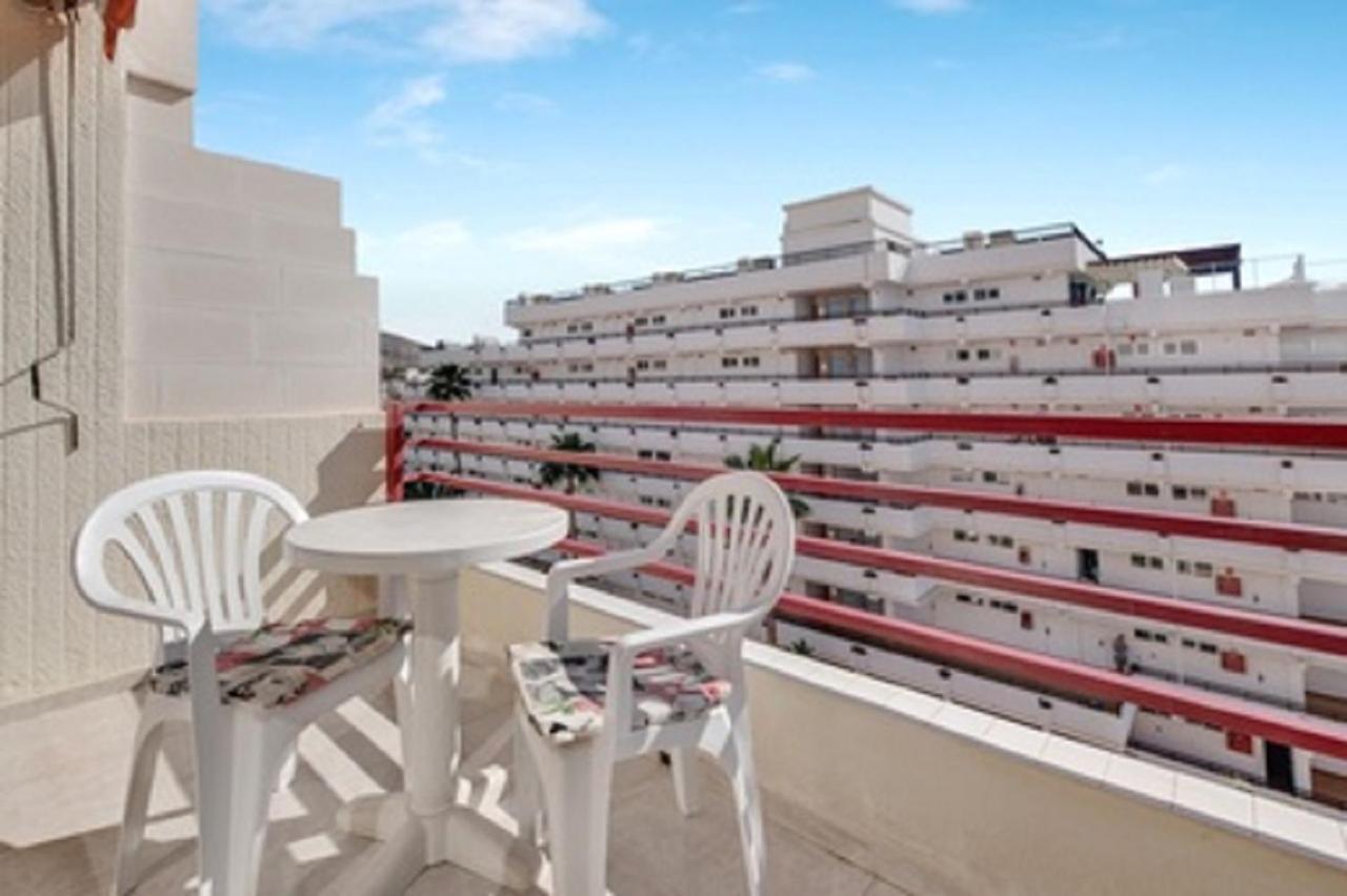 Apartment Olimpia 3 *